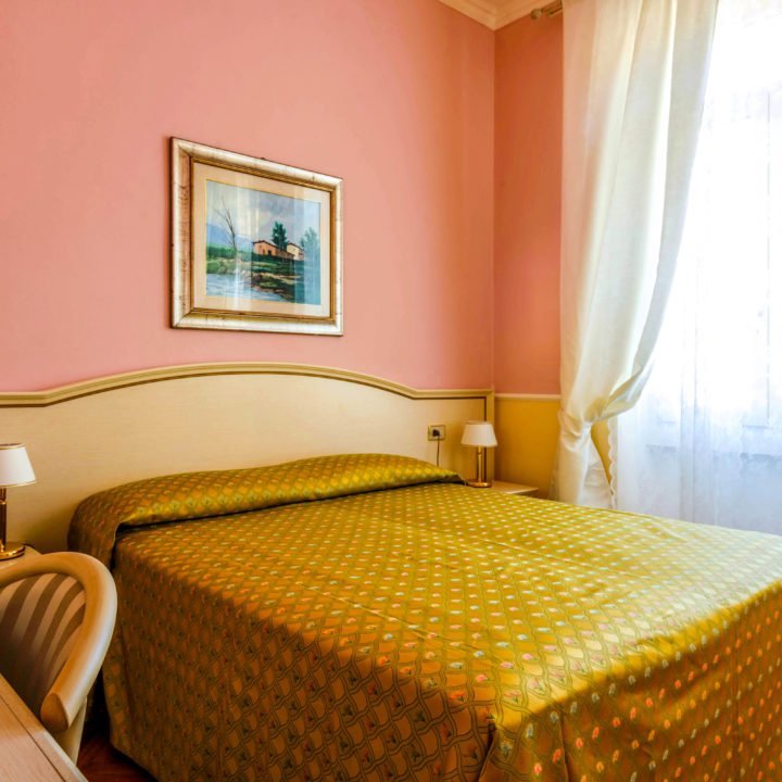 hotel maderno camera standard plus anteprima